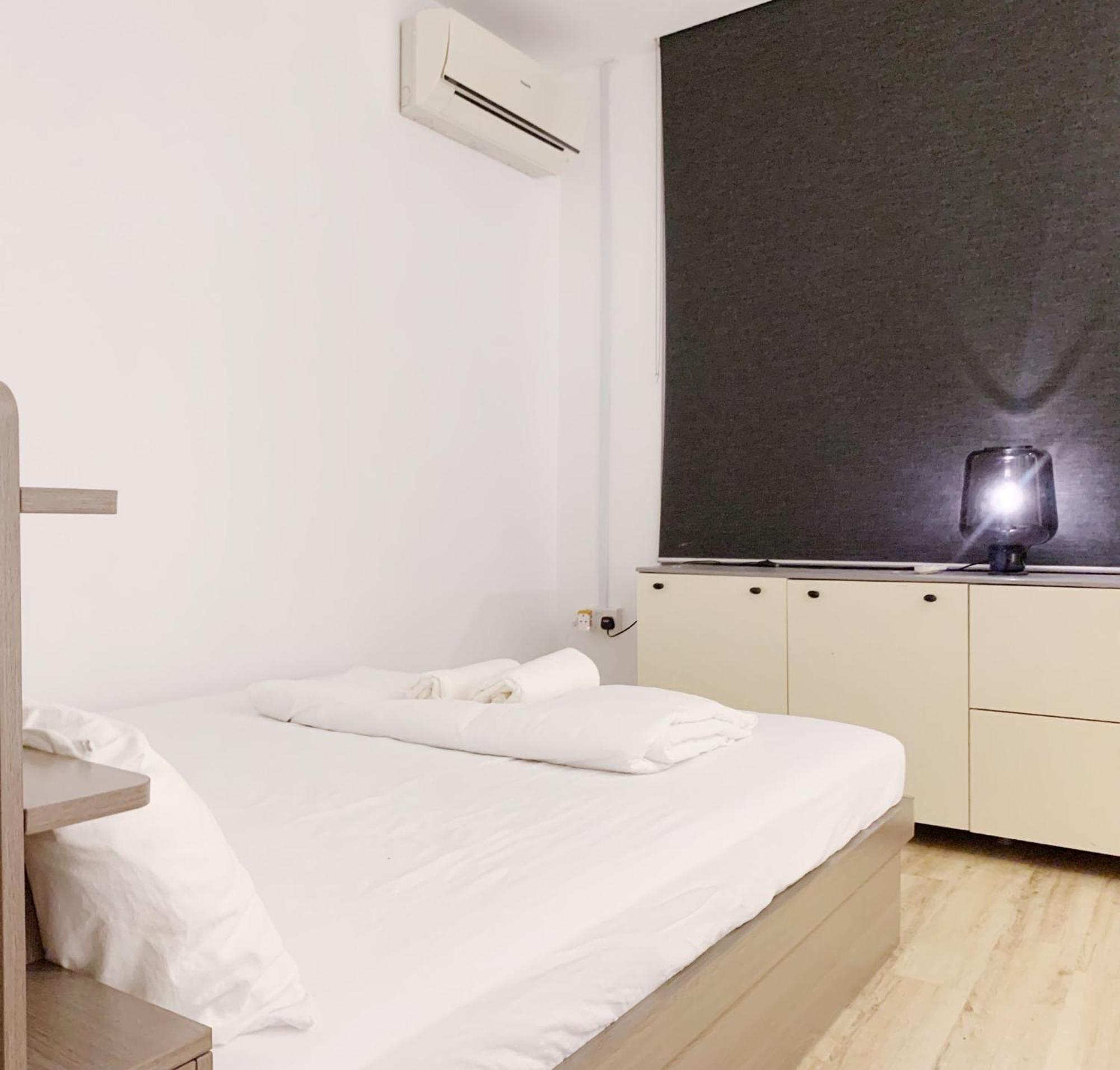 Radzone Singapura